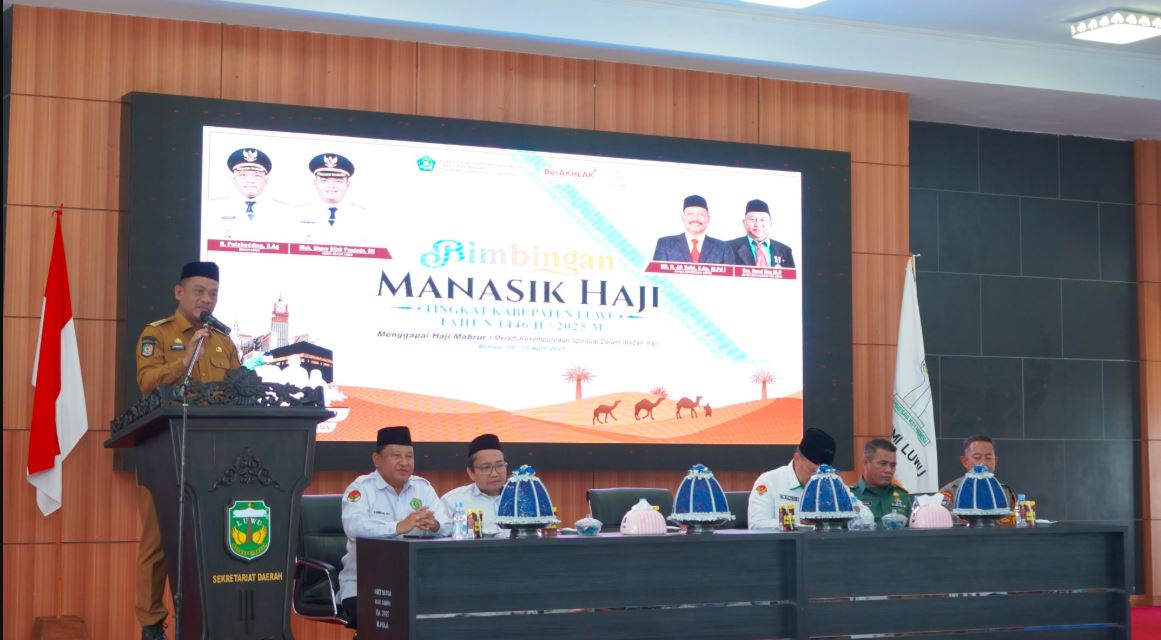 Bupati Patahudding Ingatkan Calon Haji Luwu Soal Antrean Panjang dan Makna Ibadah
