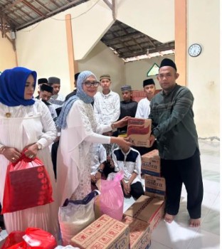 IWAPI Luwu Santuni Tukang Sapu, Panti Asuhan, Dan Korban Kebakaran