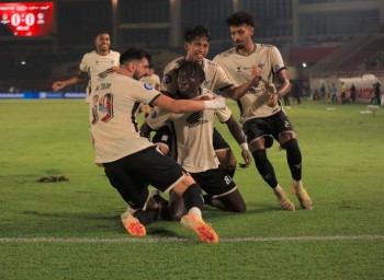Duel Klasik PSM Makassar Vs Persija Jakarta Digelar Di Stadion Kapten I Wayan Dipta, Gianyar, Bal