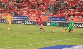 Diwarnai Kartu Merah Tavarez, PSM Makassar Menang Telak 3-0 Atas A Thanh Hoa, Lolos Ke Semifinal ACC
