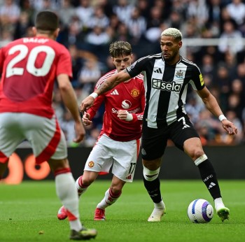 Liga Primer Inggris: Newcastle United 4 - 1 Manchester United