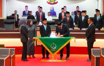 Sertijab, Fatmawati Rusdi Ukir Sejarah, Wagub Perempuan Pertama Sulsel